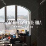 Арка из кухни в проеме на лоджию