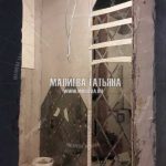 Зеркальное панно с мозайкой в ванной